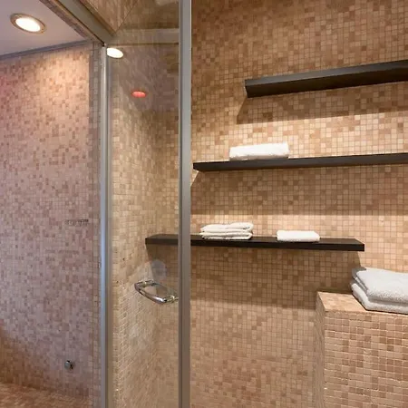 Torrearsa Luxury Garden - *